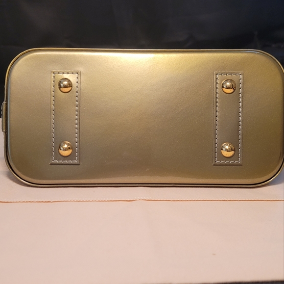 (Gaveaway on live on Whatnot at bonita bonita_co) Louis Vuitton Alma bb - Picture 4 of 9